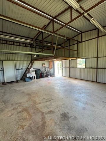 702 Shirley, Madill, OK 73446