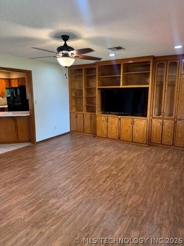 702 Shirley, Madill, OK 73446