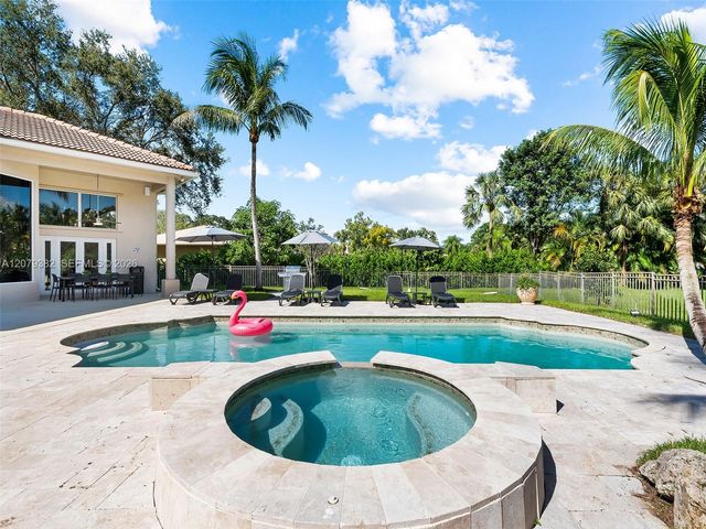 6114 NW 74th Terrace, Parkland, FL 33067