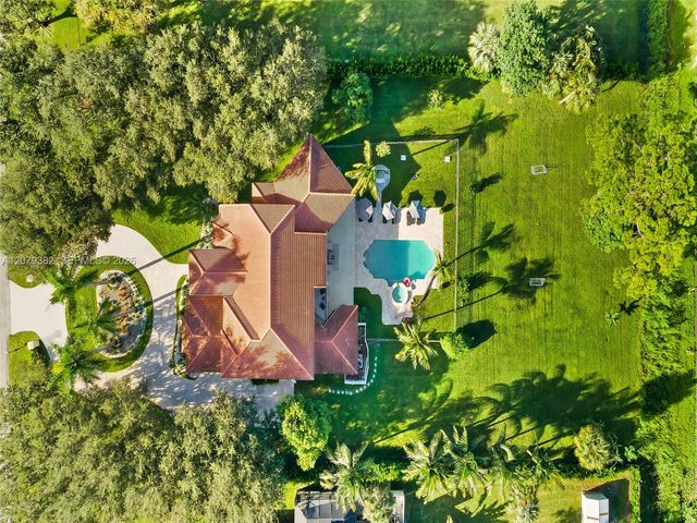 6114 NW 74th Terrace, Parkland, FL 33067