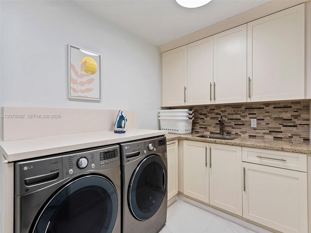 6114 NW 74th Terrace, Parkland, FL 33067
