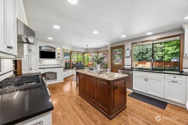 3607 22nd Street SE, Puyallup, WA 98374