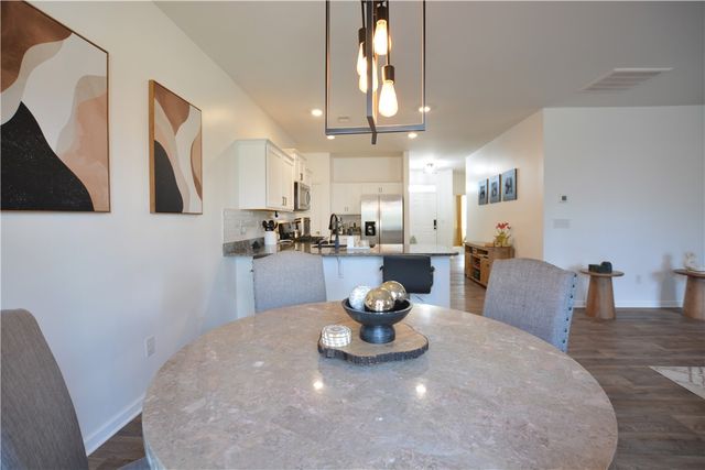 242 Hillendale Way, Pelzer, SC 29669