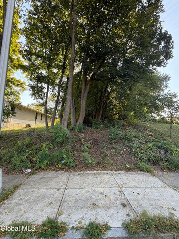 302 Colonie Street, Albany, NY 12210