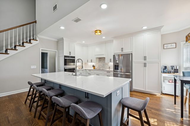 519 Titans Circle, Murfreesboro, TN 37127