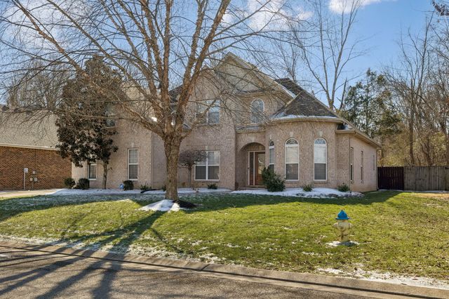 519 Titans Circle, Murfreesboro, TN 37127