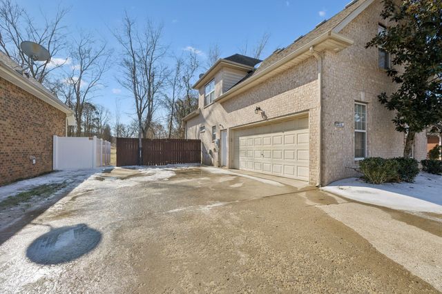 519 Titans Circle, Murfreesboro, TN 37127