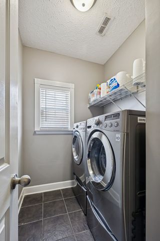 519 Titans Circle, Murfreesboro, TN 37127