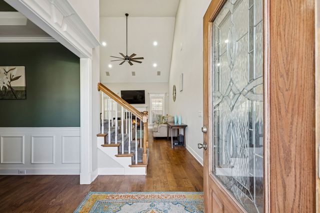 519 Titans Circle, Murfreesboro, TN 37127