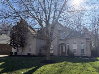 519 Titans Circle, Murfreesboro, TN 37127