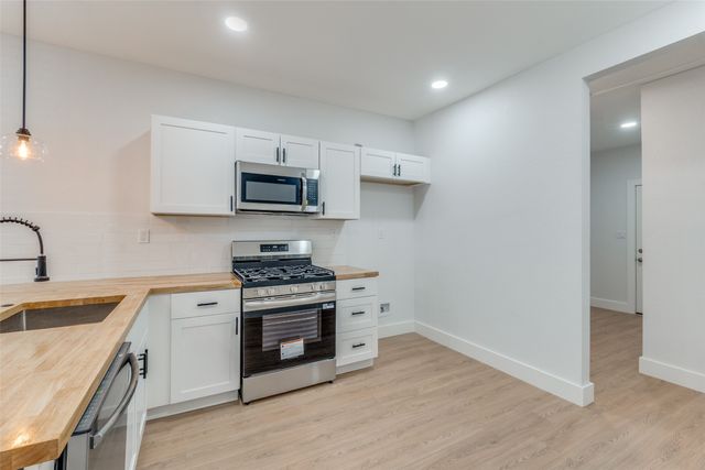 2332 Poplar Street, Dallas, TX 75215