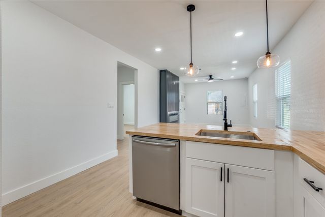 2332 Poplar Street, Dallas, TX 75215