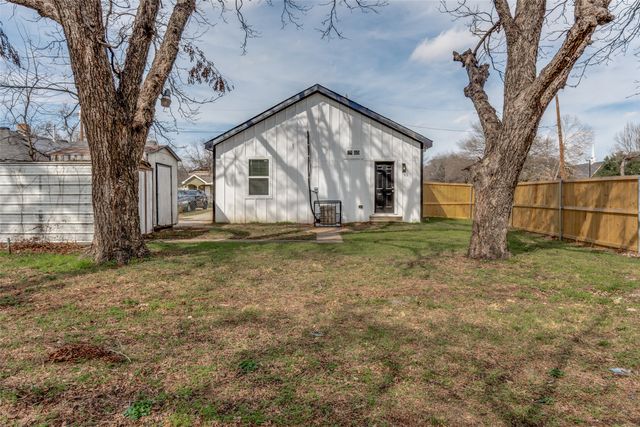 2332 Poplar Street, Dallas, TX 75215