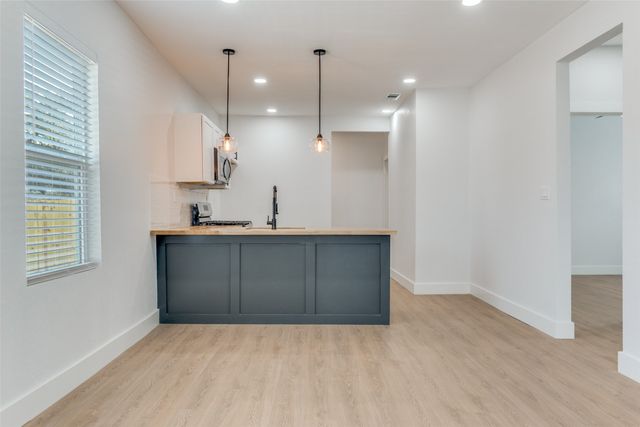 2332 Poplar Street, Dallas, TX 75215