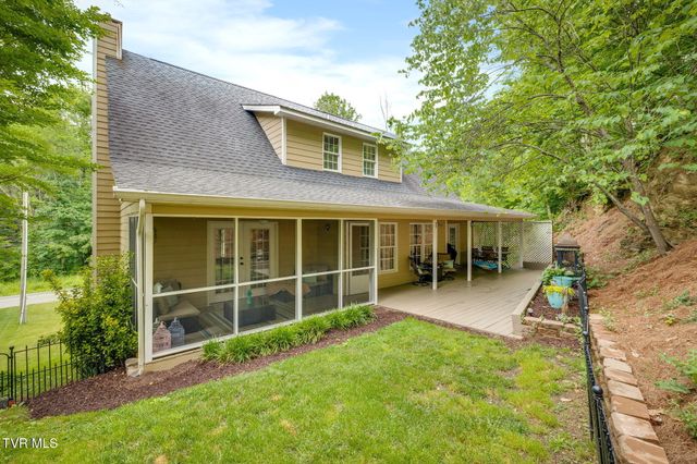 1933 Birchwood Road, Kingsport, TN 37660