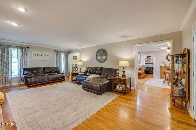 1933 Birchwood Road, Kingsport, TN 37660