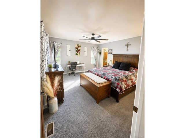 470 Lakeview Dr, Drake, CO 80515