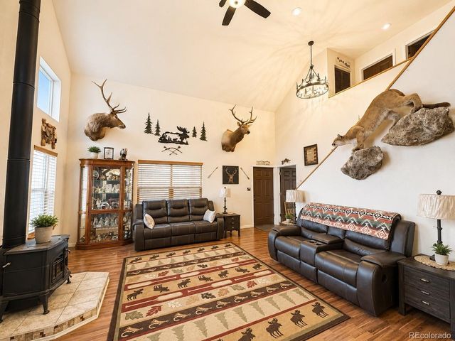 470 Lakeview Dr, Drake, CO 80515