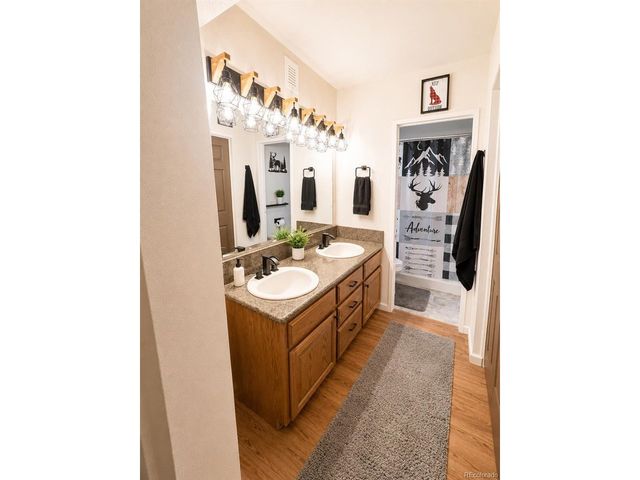 470 Lakeview Dr, Drake, CO 80515