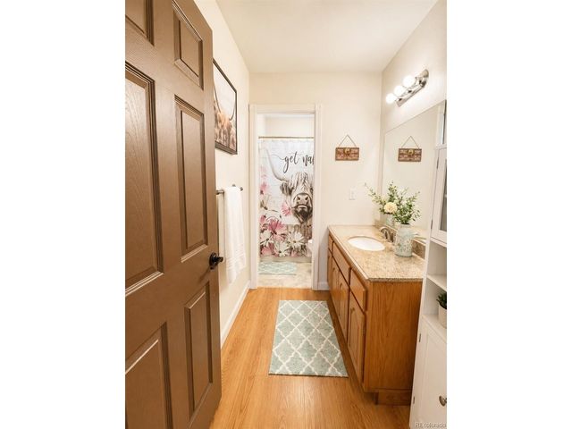 470 Lakeview Dr, Drake, CO 80515