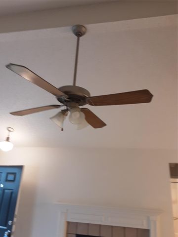 1204 Orchard Park CIR, Pflugerville, TX 78660