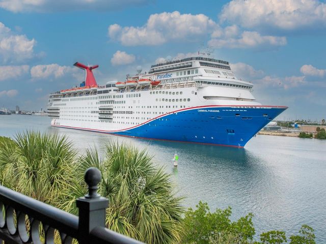 1450 HARBOUR WALK ROAD, Tampa, FL 33602