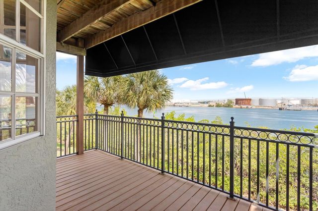 1450 HARBOUR WALK ROAD, Tampa, FL 33602