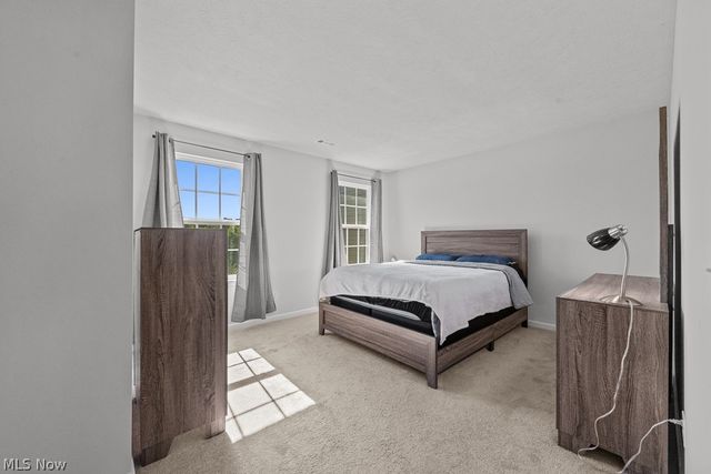 4013 N Steels Circle, Stow, OH 44224