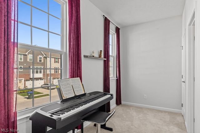 4013 N Steels Circle, Stow, OH 44224