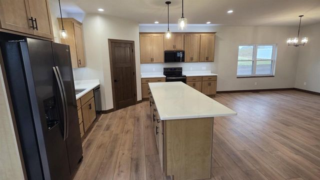 325 Model Road, Cuba City, WI 53807