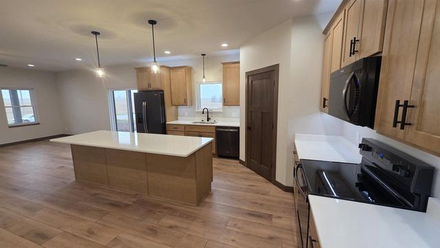 325 Model Road, Cuba City, WI 53807