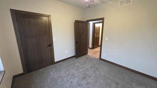 325 Model Road, Cuba City, WI 53807