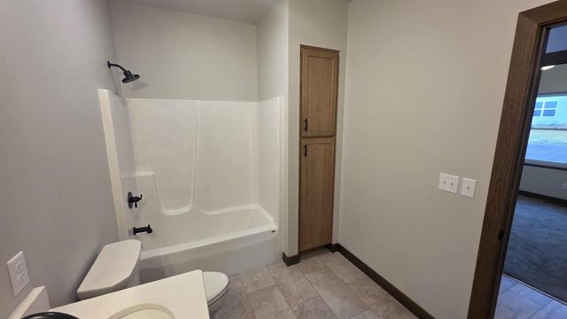 325 Model Road, Cuba City, WI 53807