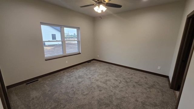 325 Model Road, Cuba City, WI 53807