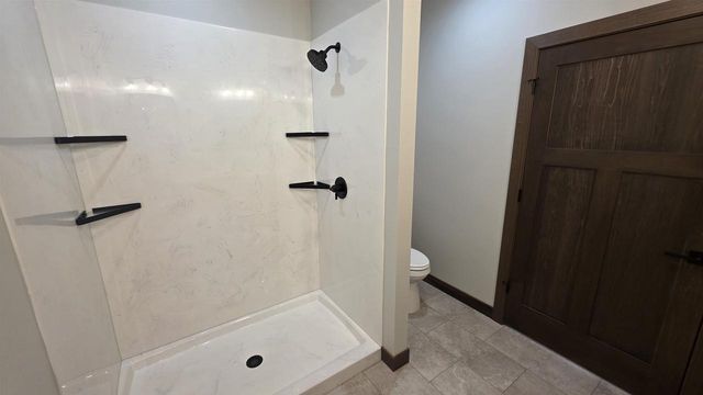 325 Model Road, Cuba City, WI 53807