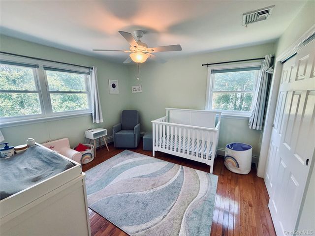 10 Pepperill Court, New City, NY 10956