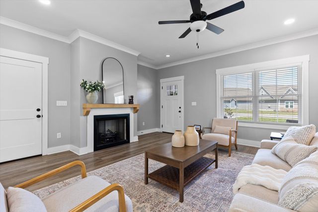 57 Country Cove Drive, Rossville, GA 30741