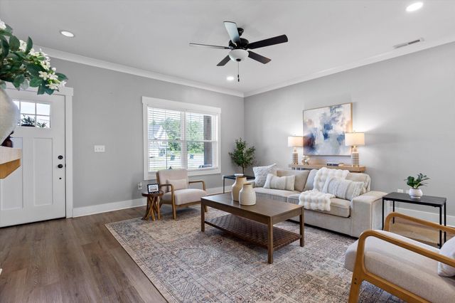 57 Country Cove Drive, Rossville, GA 30741