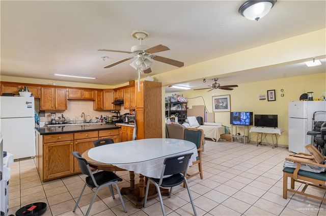 2418 S Cage Boulevard, Pharr, TX 78577