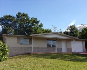 25 N Barbour Street, Beverly Hills, FL 34465