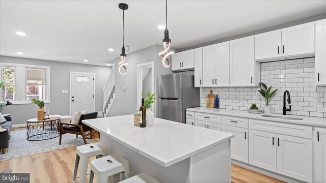 2038 DRUID PARK DR, Baltimore, MD 21211