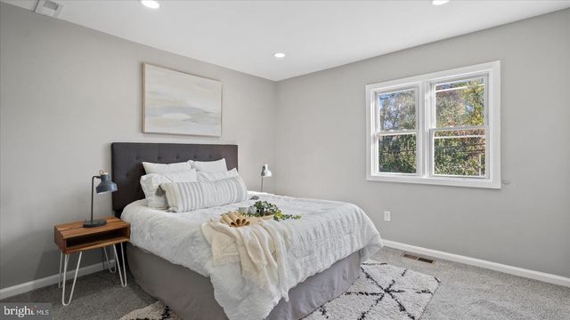 2038 DRUID PARK DR, Baltimore, MD 21211