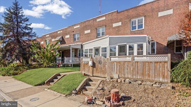 2038 DRUID PARK DR, Baltimore, MD 21211