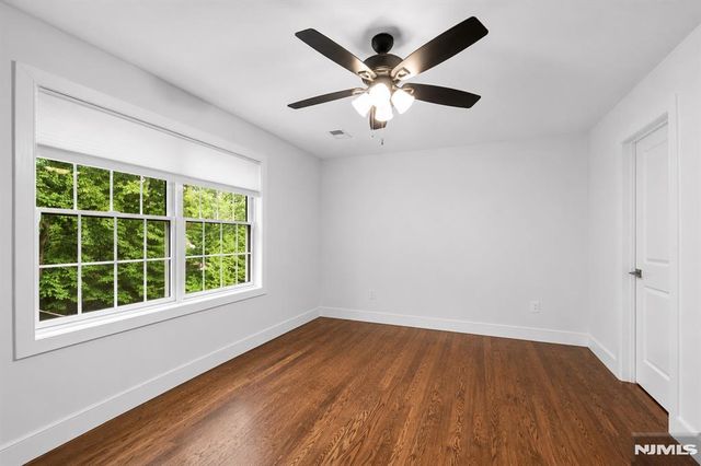 526 Track Lane, River Vale, NJ 07675