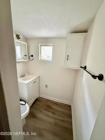 7330 ELWOOD Avenue, Jacksonville, FL 32208