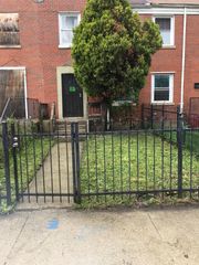 650 E 105th Place, Chicago, IL 60628