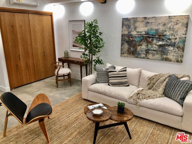 4217 Irvine Avenue, Studio City (los Angeles), CA 91604