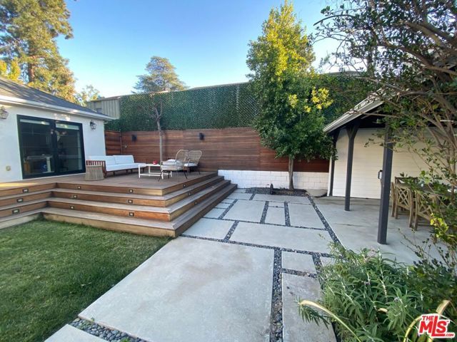 4217 Irvine Avenue, Studio City (los Angeles), CA 91604