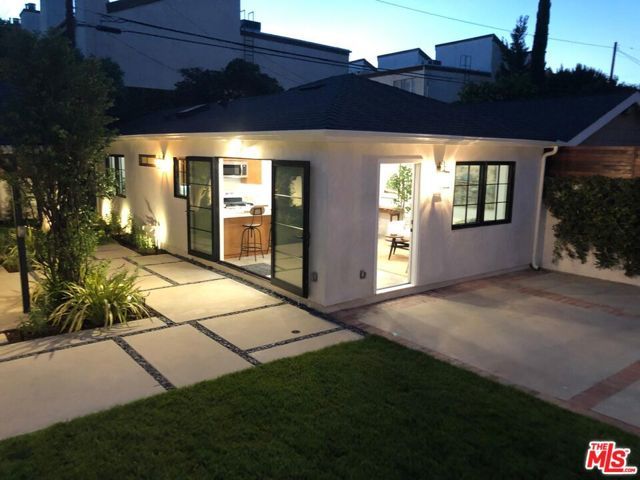 4217 Irvine Avenue, Studio City (los Angeles), CA 91604