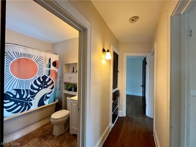 1301 Spring Road, Cleveland, OH 44109